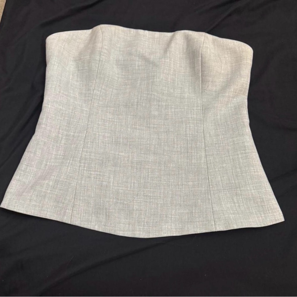 Aritzia Gray Crop Top